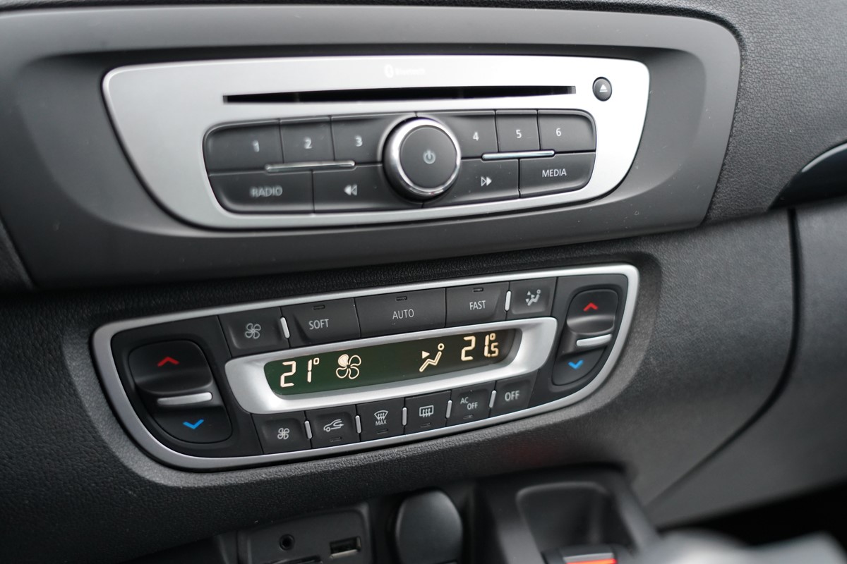 Renault Scenic 1.5 DCI