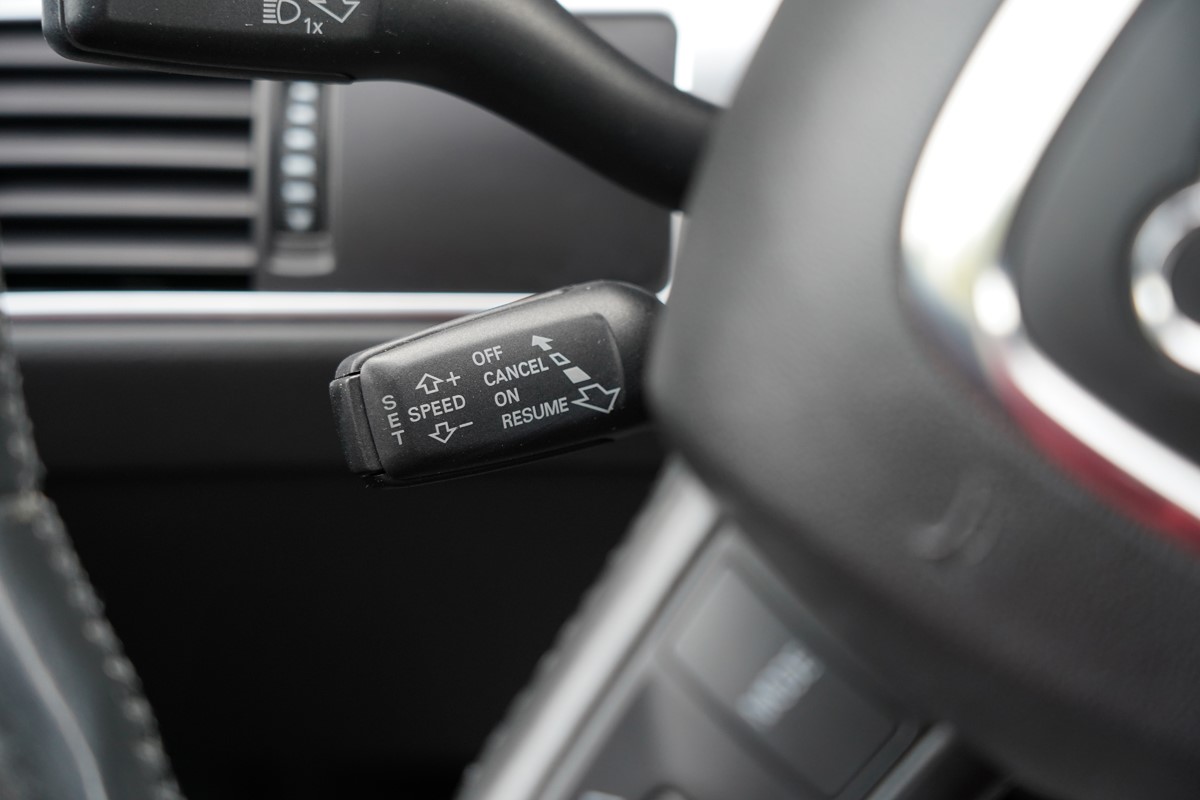 Audi A6
 2,0 TDI