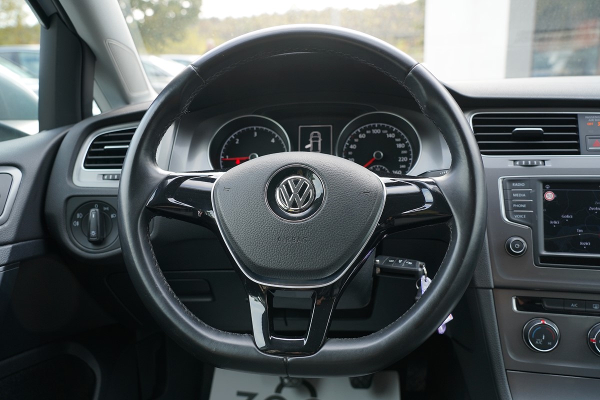 Volkswagen Golf 1,6 TDI