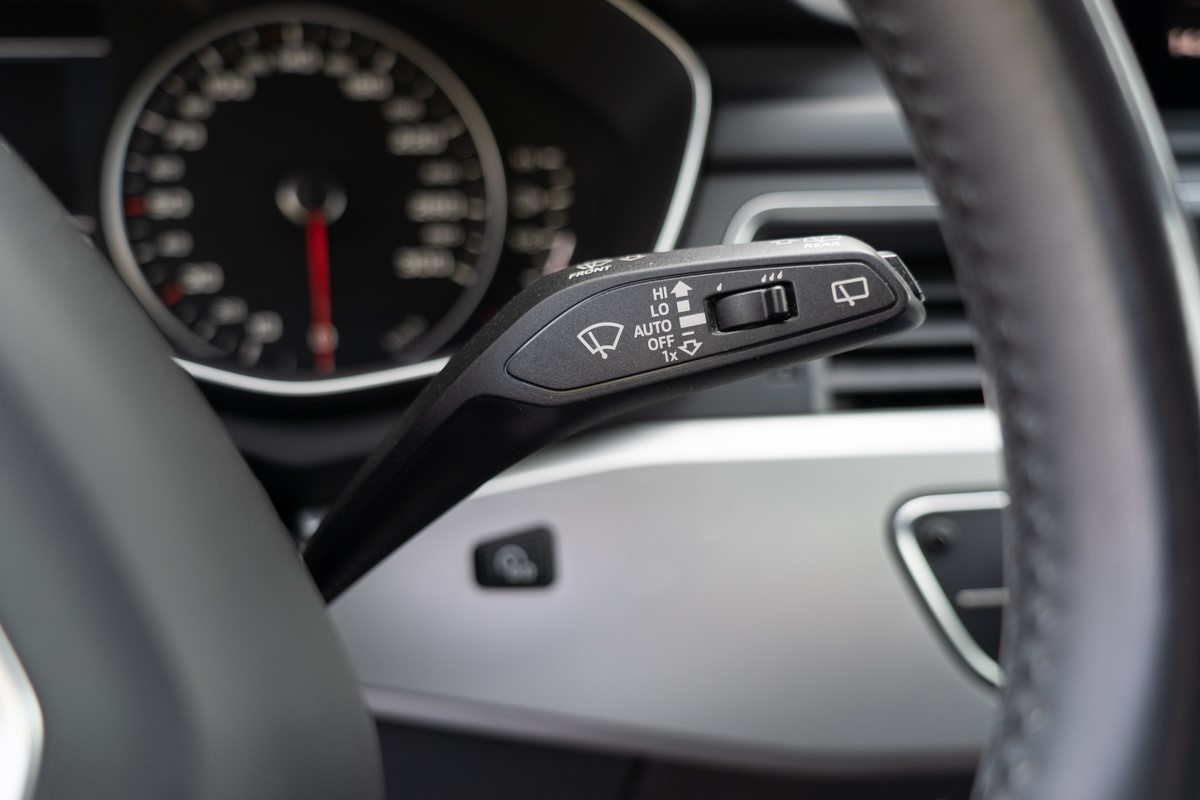 Audi A4
 2,0 TDI