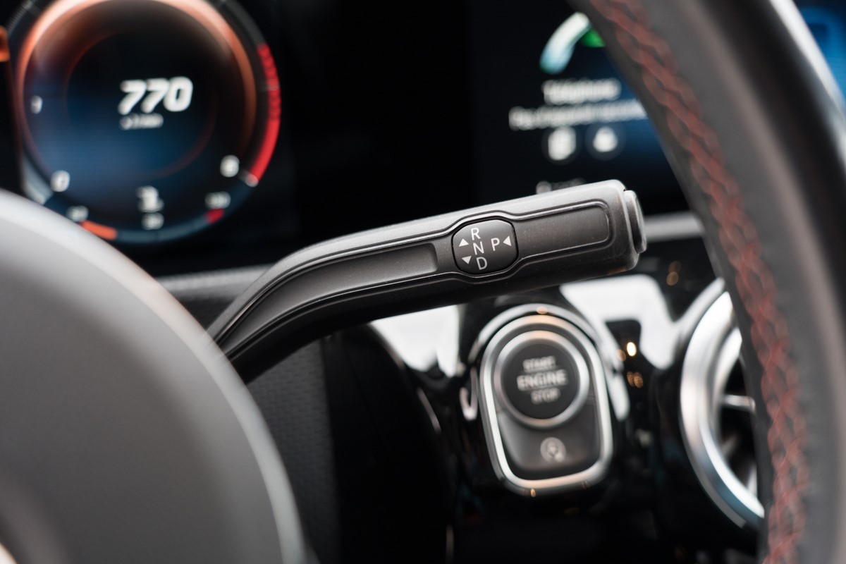 Mercedes-Benz CLA-Class 180 D AMG