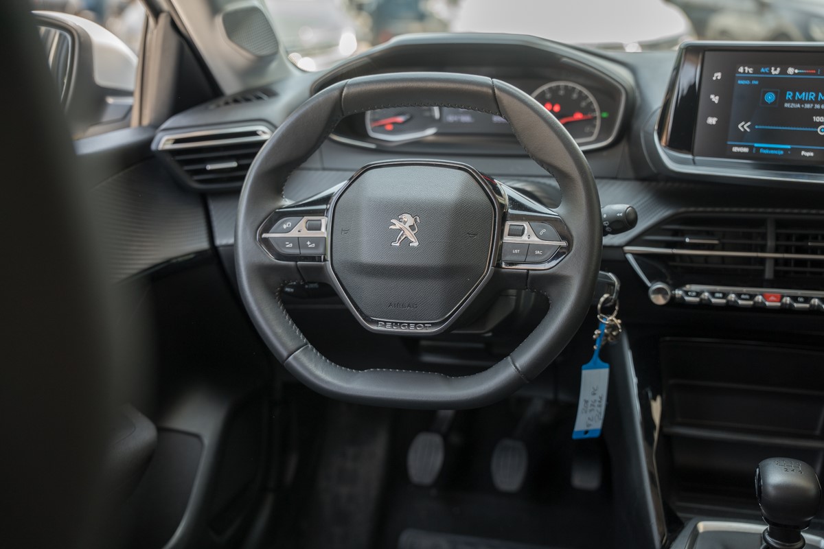 Peugeot 208 1.5 BlueHDI