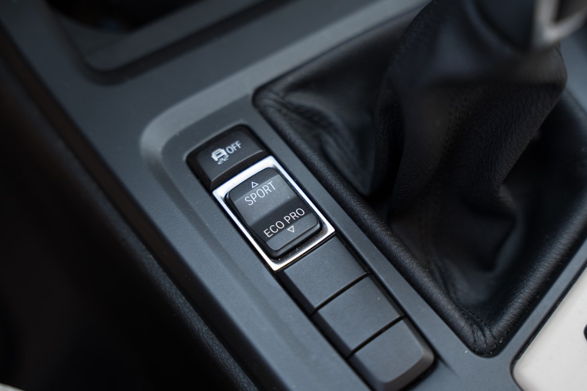 BMW
 X1  SDrive 18D
