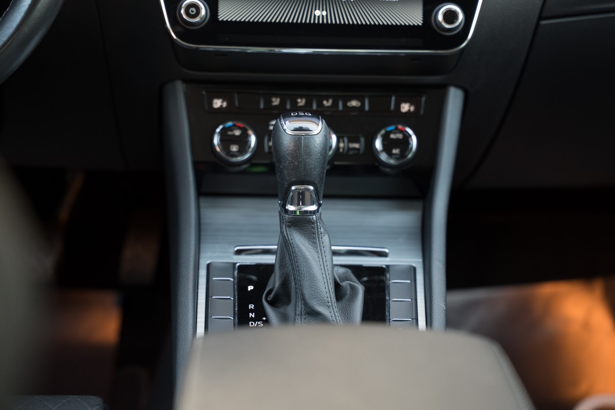 Škoda Superb 1.6 TDI DSG