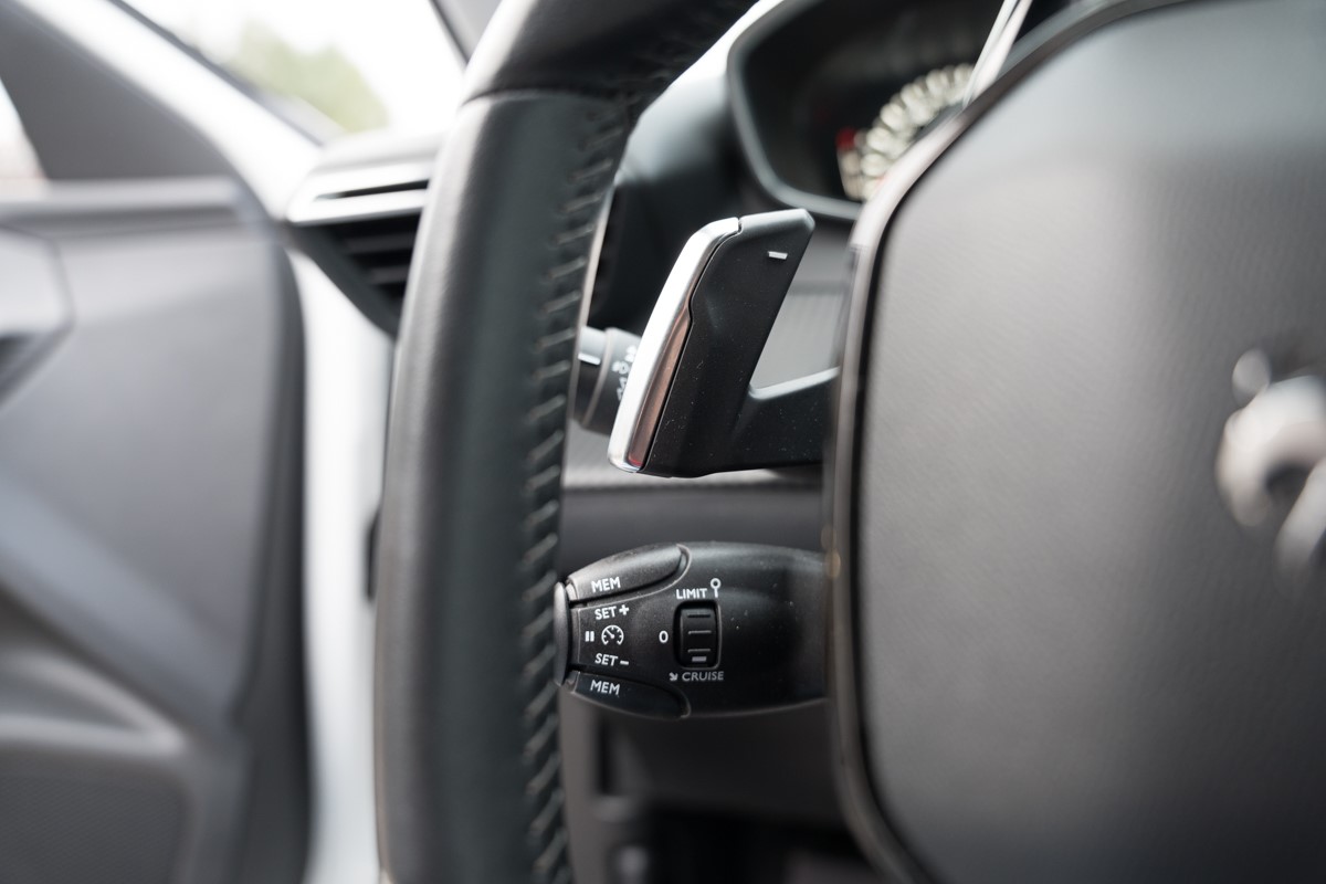 Peugeot 2008 1.2 PureTech