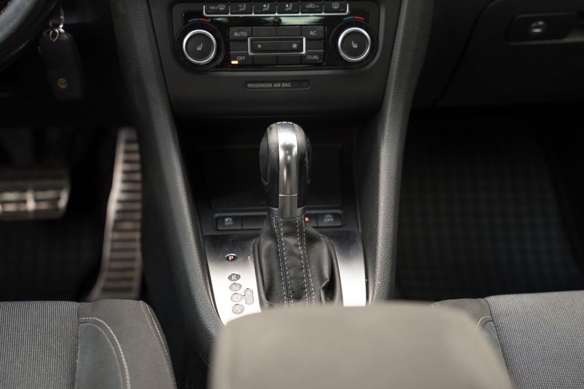 Volkswagen Golf 1.6 TDI DSG STYLE