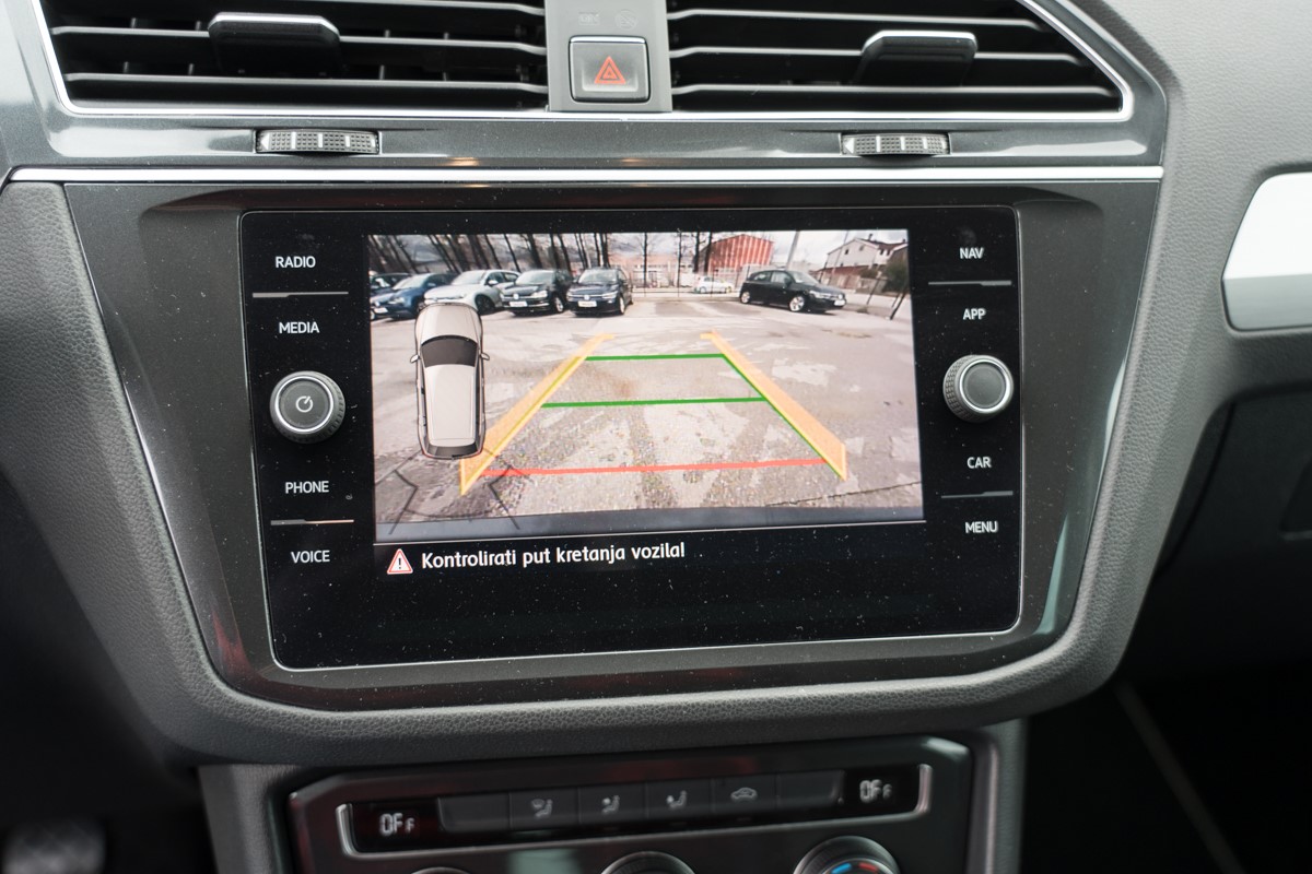 Volkswagen Tiguan
 2.0 TDI