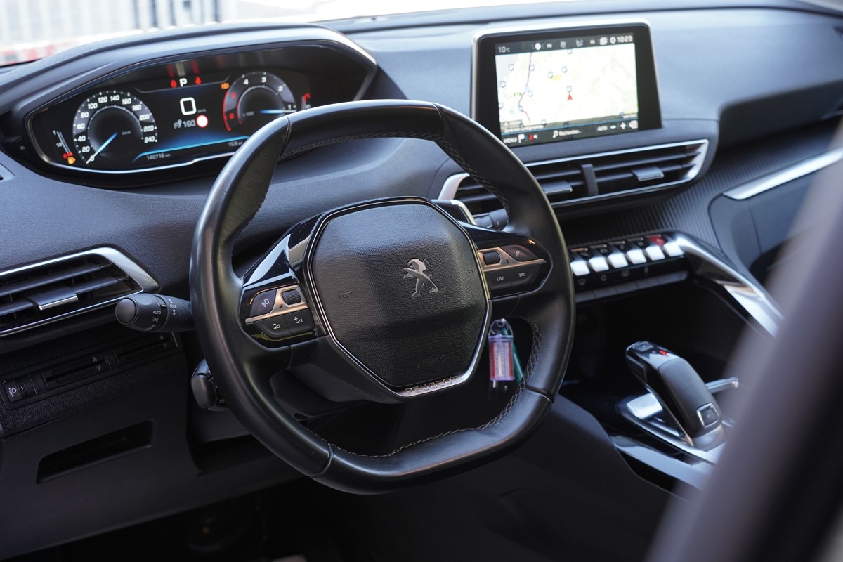 Peugeot 5008 1.5 BLUEHDI S&S EAT8 ACTIVE BUSINESS