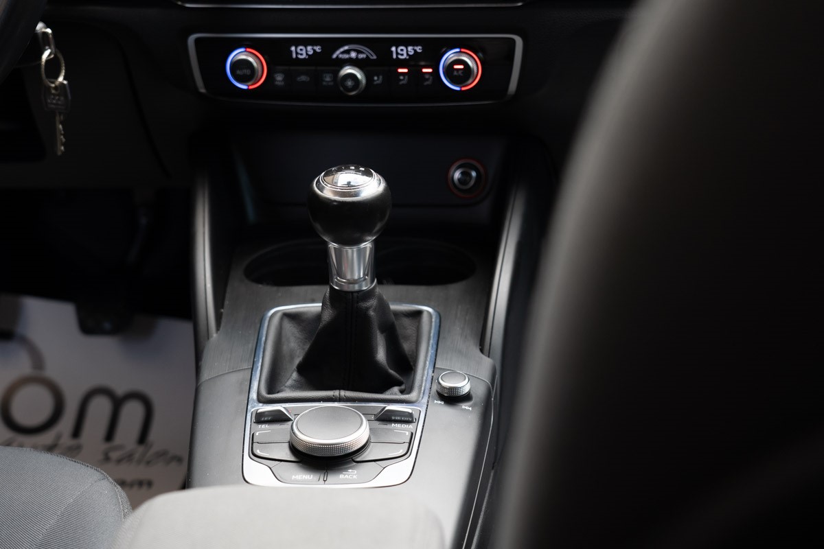Audi A3
 1.6 TDI