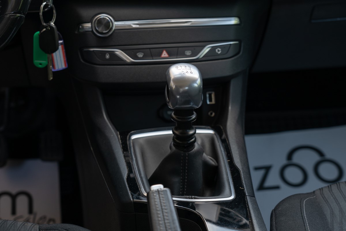 Peugeot 308 1.6 HDI