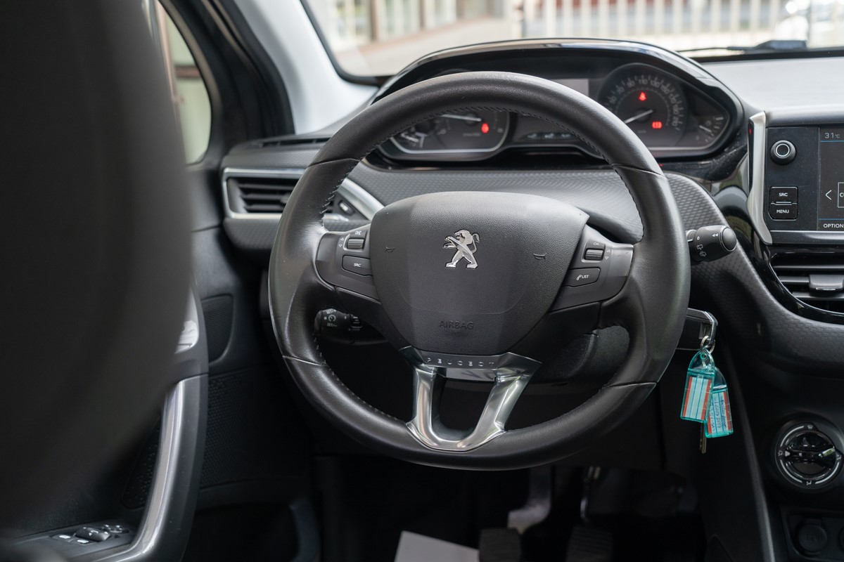 Peugeot 2008 1,6 BlueHDI