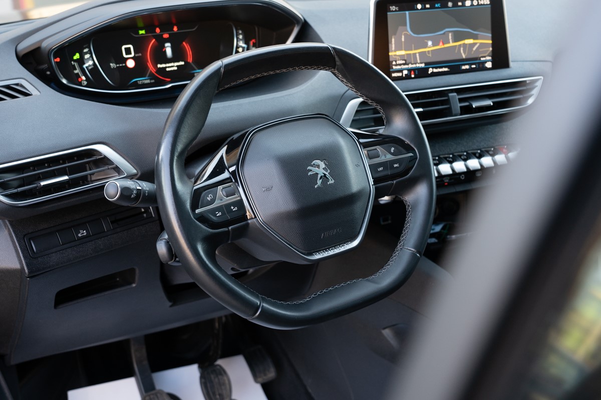Peugeot 5008 2,0 BlueHDI 