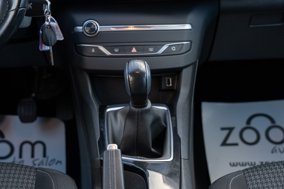 Peugeot 308 1,6 BlueHDI