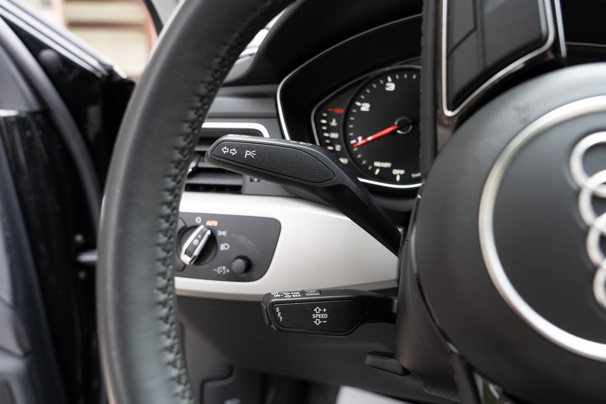 Audi A4
 2,0 TDI