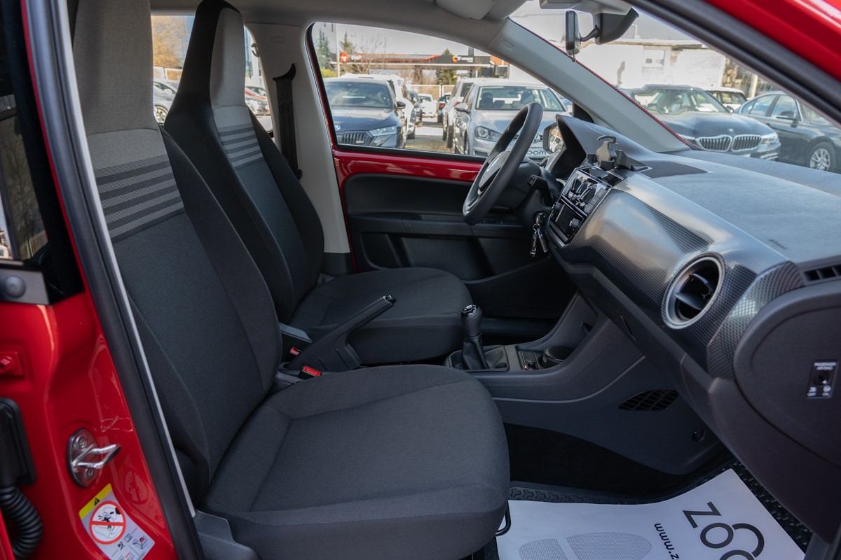 Volkswagen UP! 1,0 BENZIN