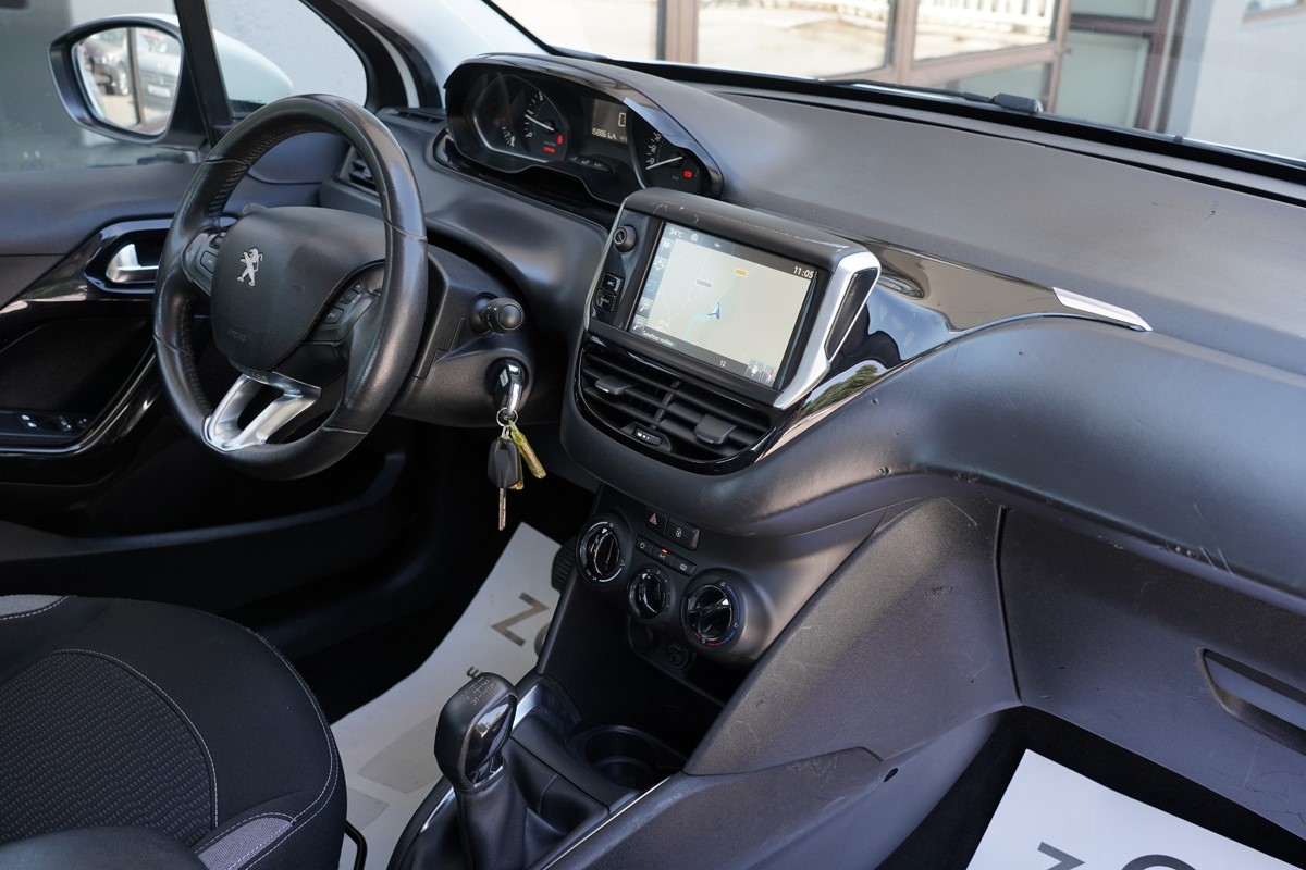 Peugeot 208 1,6 BlueHDI