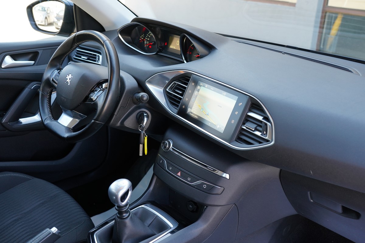 Peugeot 308 1,6 BlueHDI