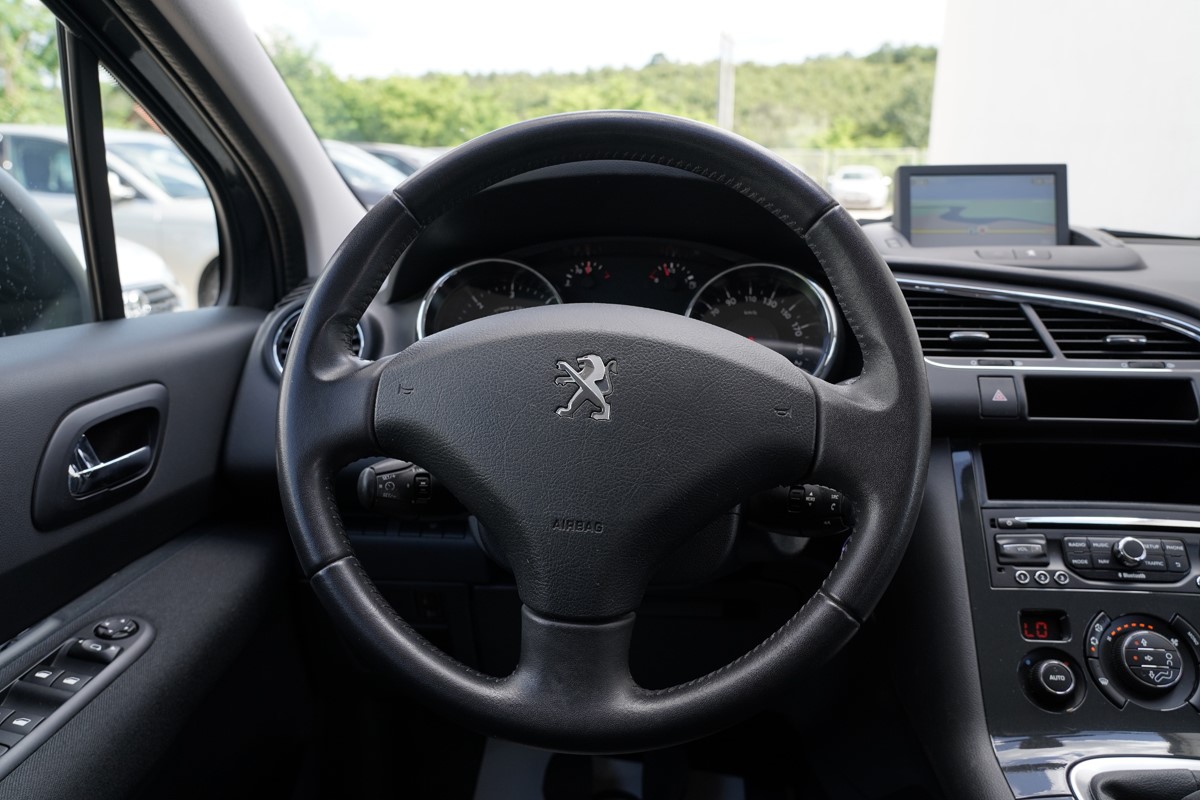 Peugeot 3008 1,6 BlueHDI