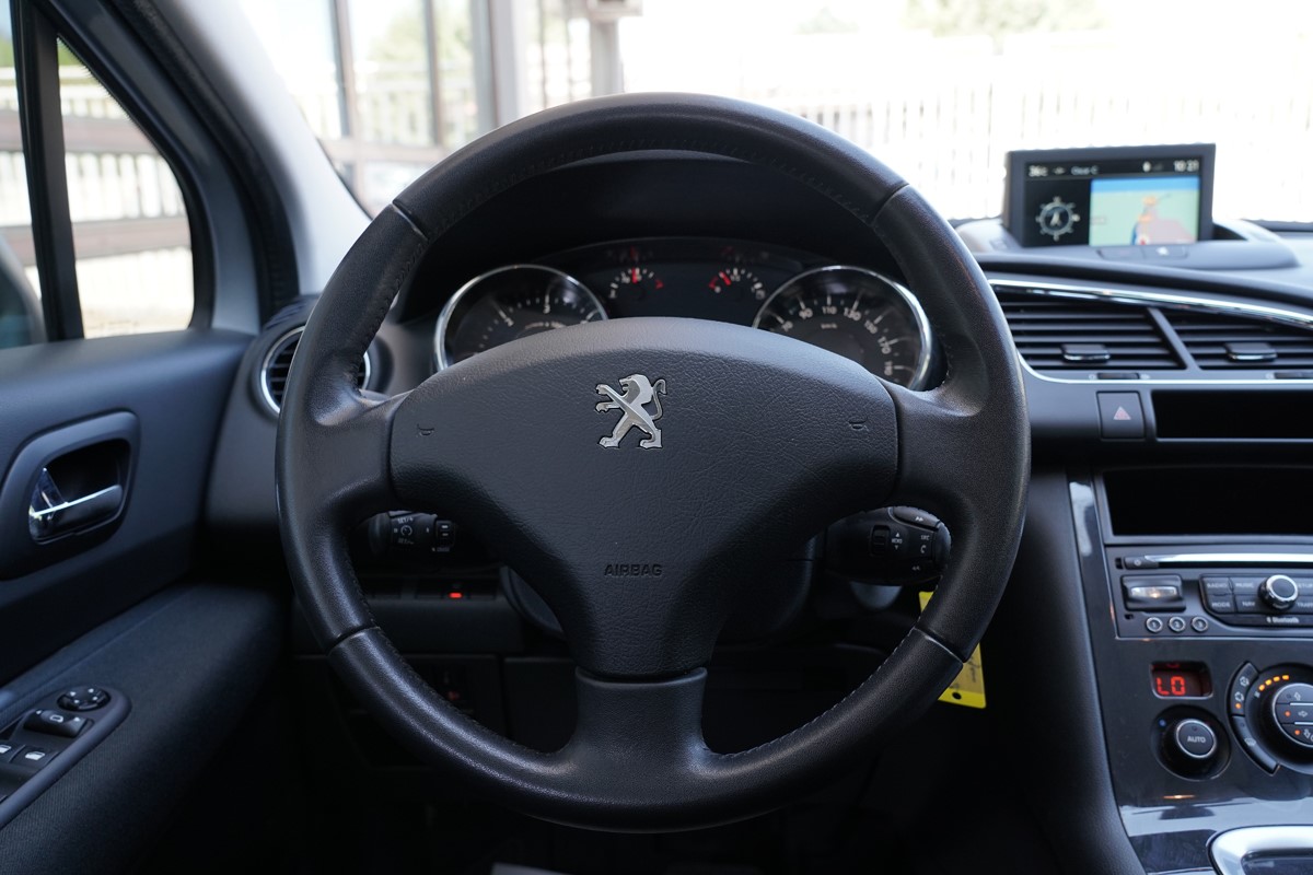 Peugeot 3008 1,6 BlueHDI