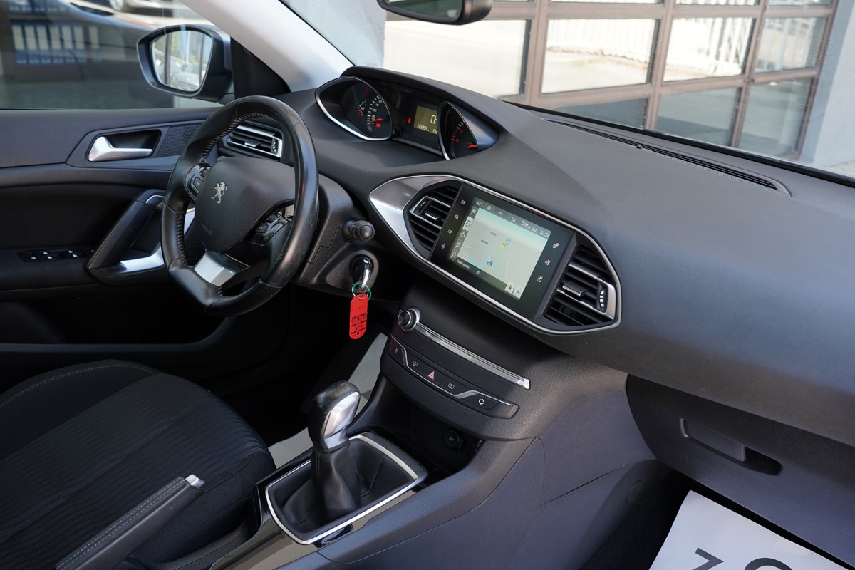 Peugeot 308 1,6 BlueHDI