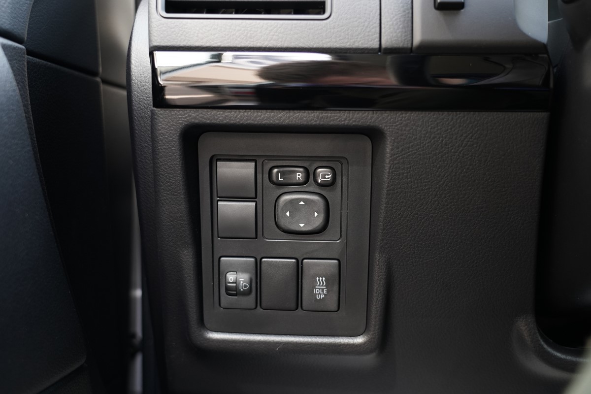 Toyota
 Land Cruiser
 2,8 D-4D