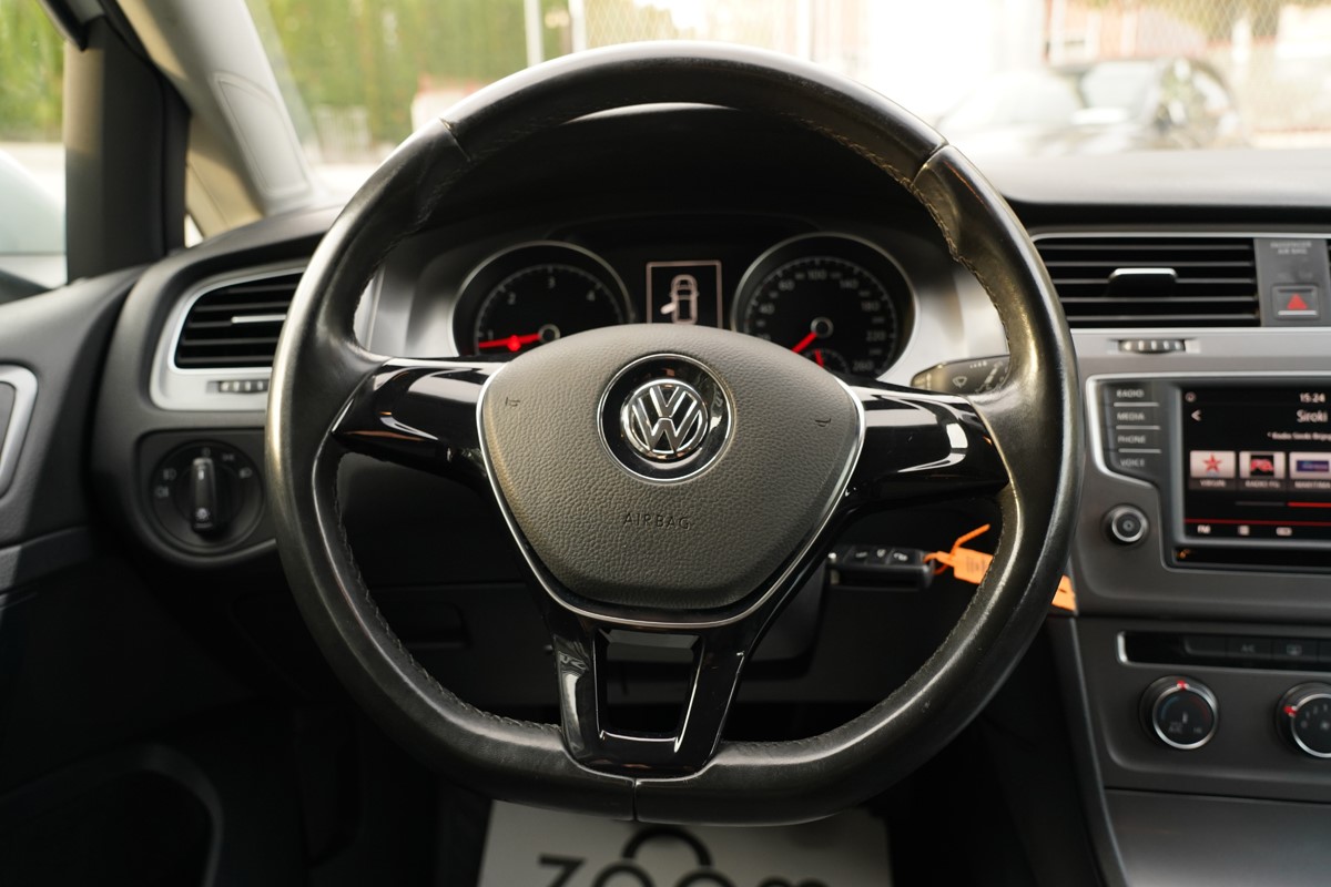 Volkswagen Golf 1,6 TDI