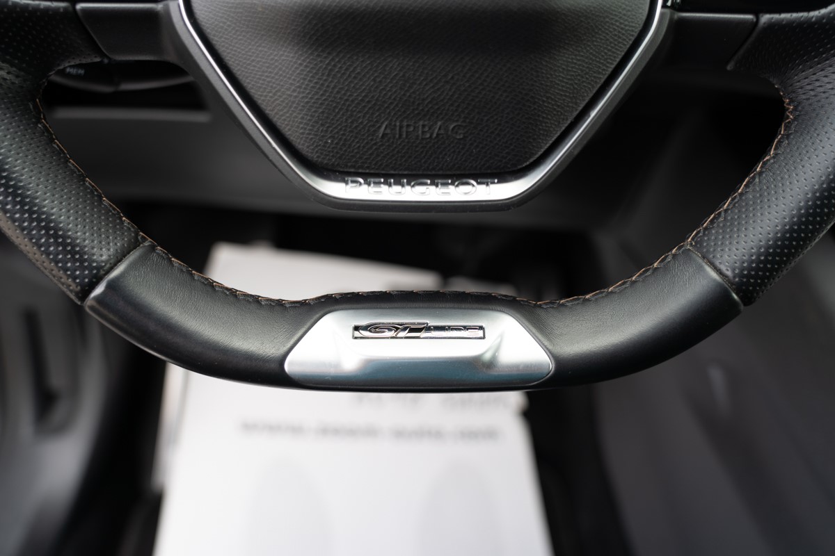 Peugeot 5008 1,5 BlueHDI GTline