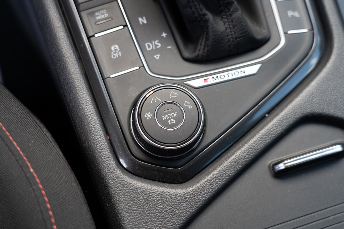 Volkswagen Tiguan
 2,0 TDI 4Motion