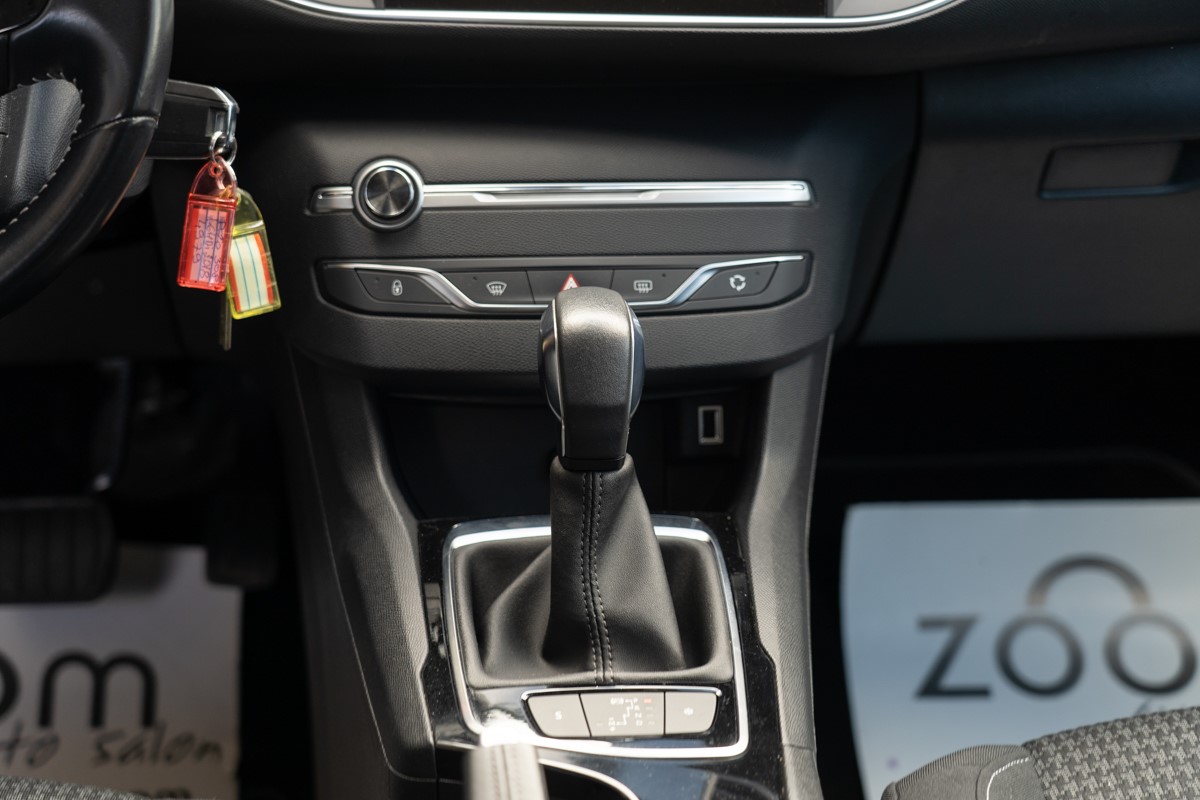 Peugeot 308 1,6 BlueHDI