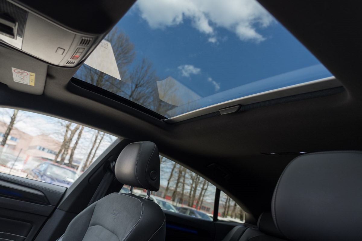 Volkswagen Arteon 2.0 TDI R-line