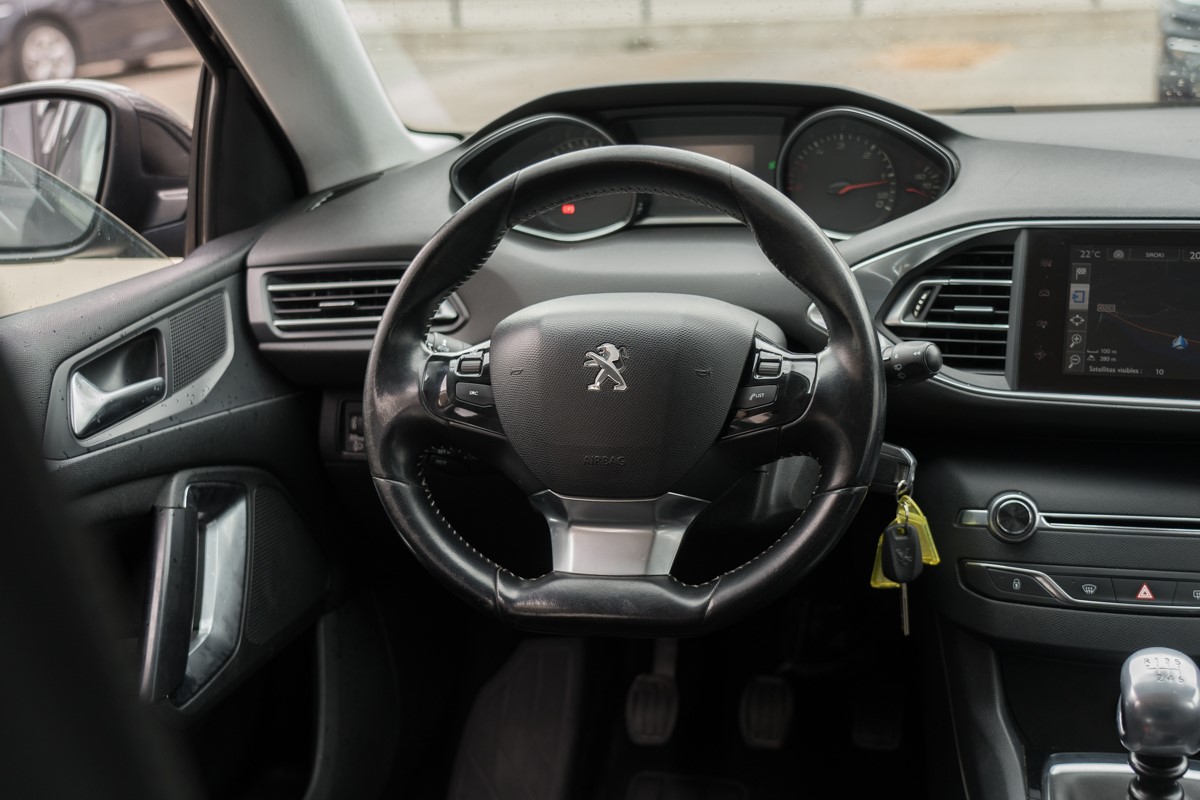 Peugeot 308 1.6 BlueHDI