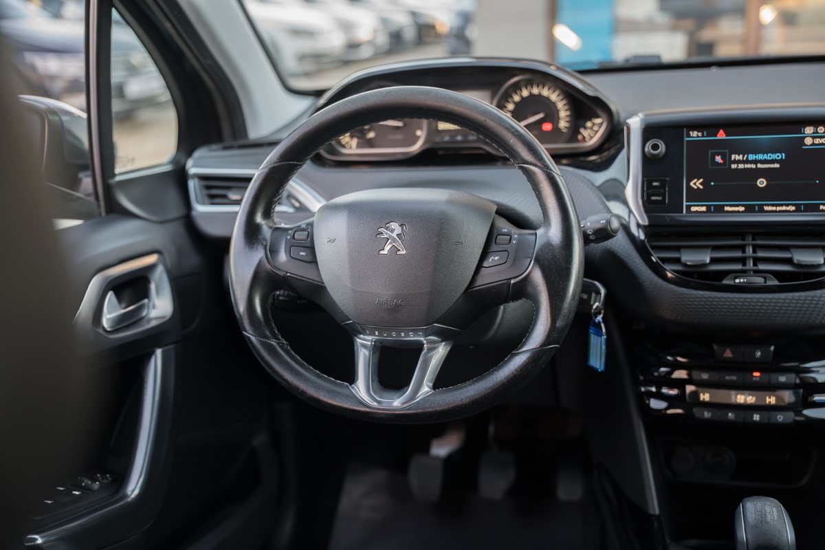 Peugeot 2008 1.6 BlueHDI