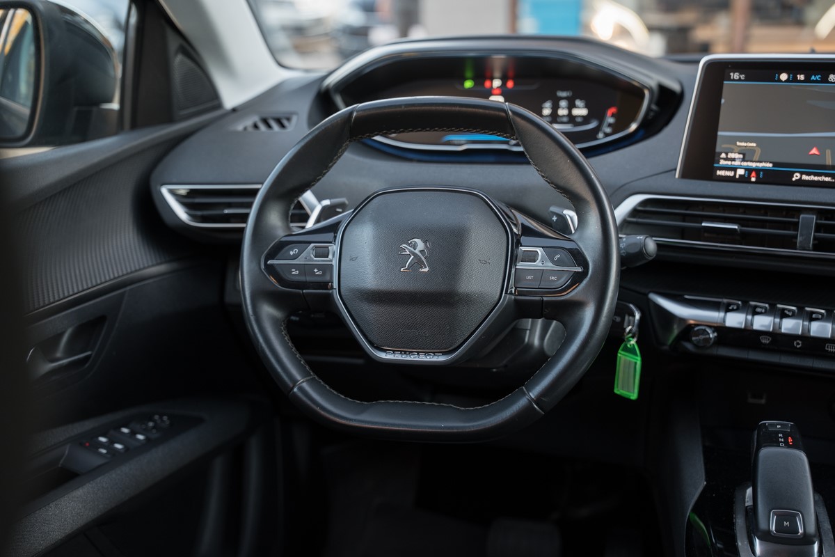 Peugeot 3008 1.5 BlueHDI