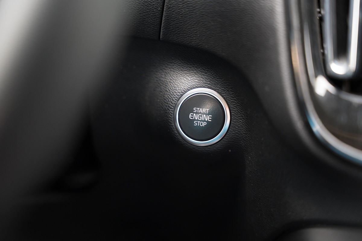 Volvo
 XC40 2.0 D D3