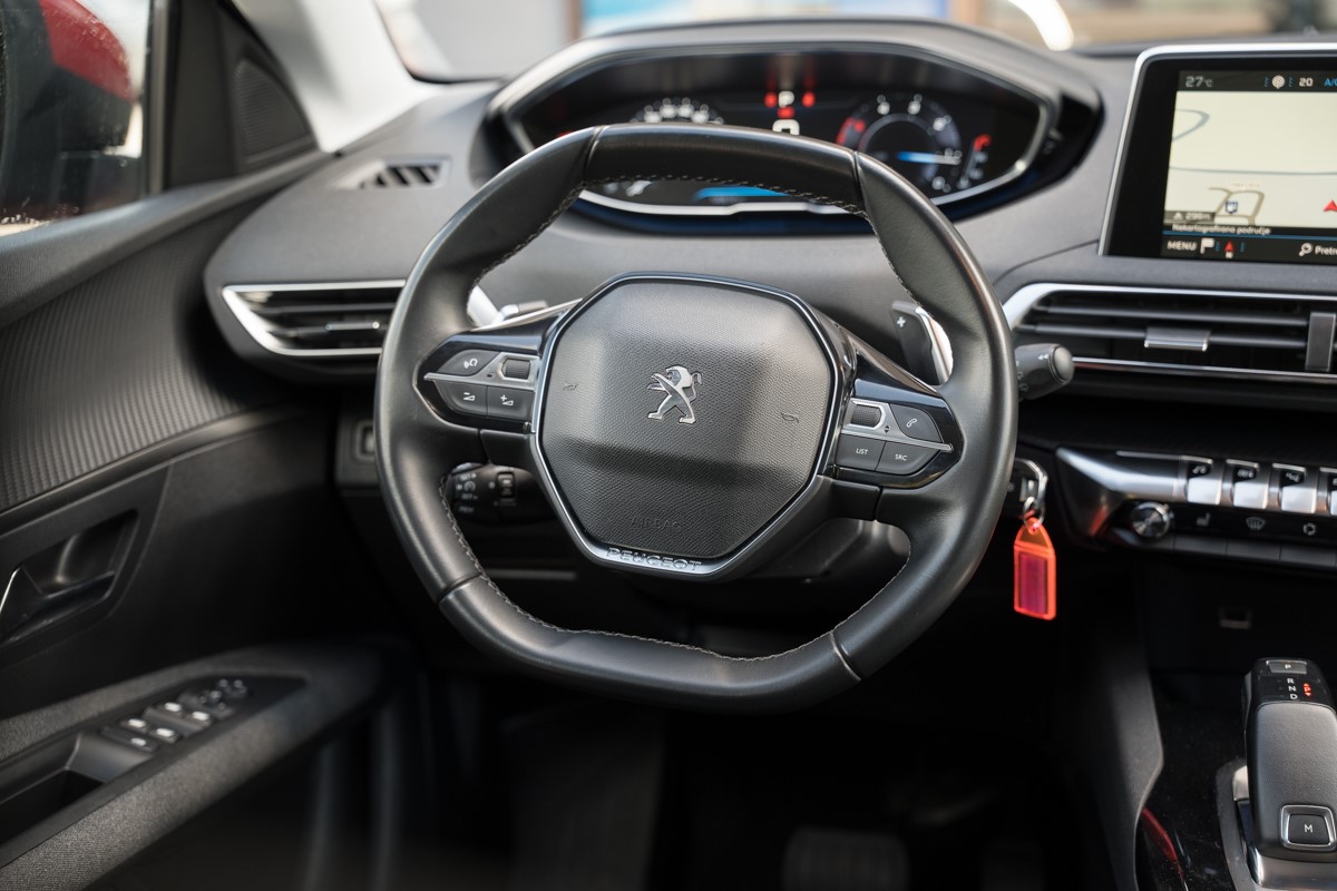 Peugeot 3008 1.5 BlueHDI