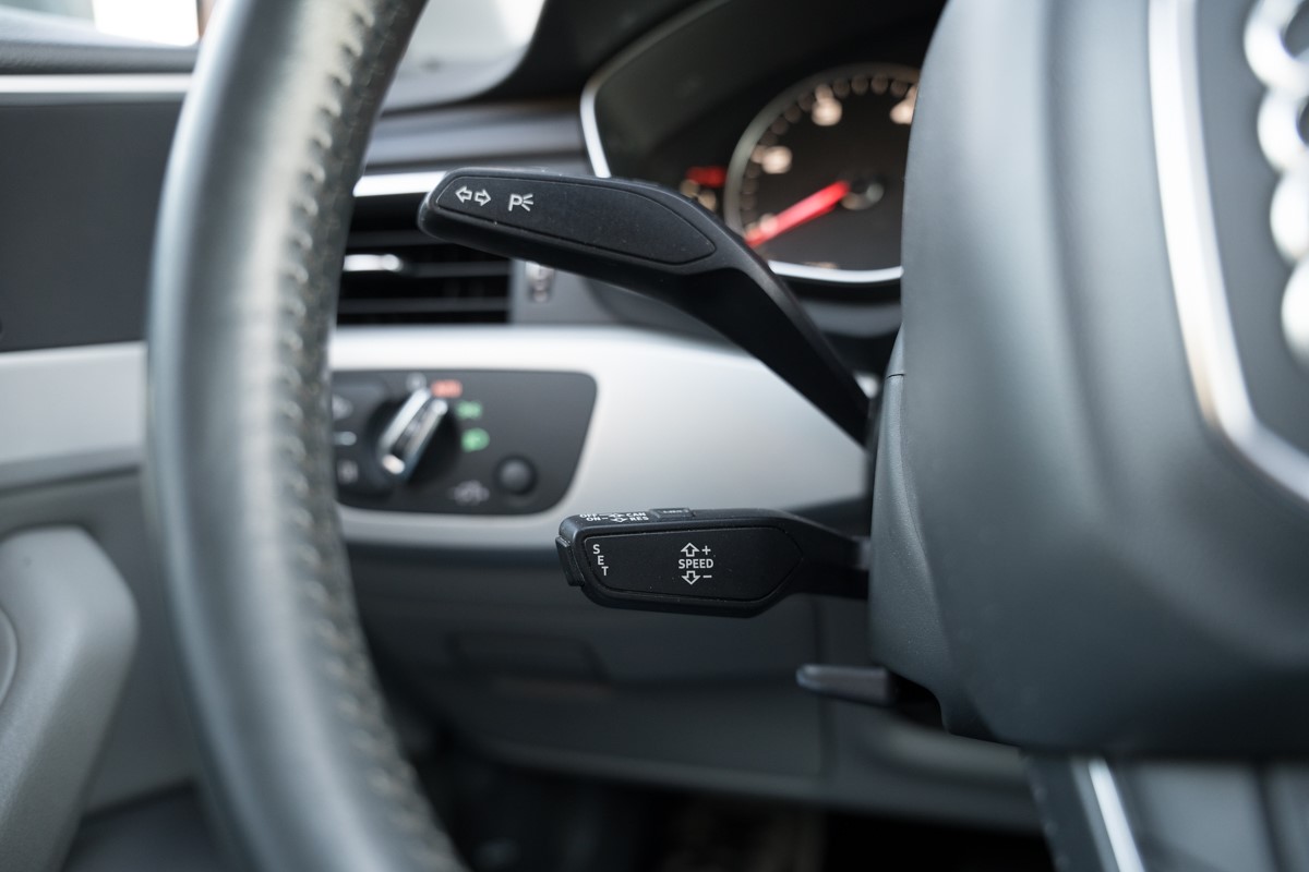 Audi A4
 35 TDI S-tronic Bussines Line