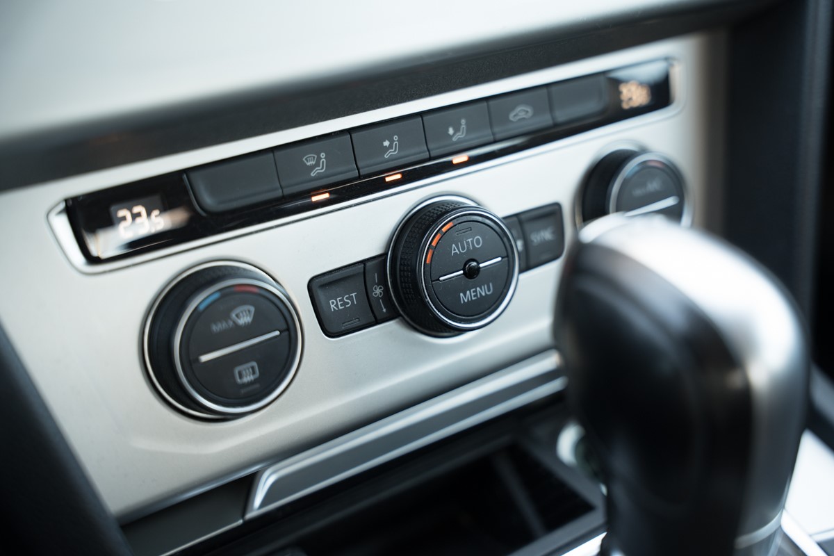 Volkswagen Passat 1.6 TDI DSG