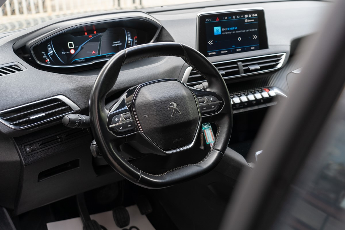 Peugeot 3008 1,6 BlueHDI