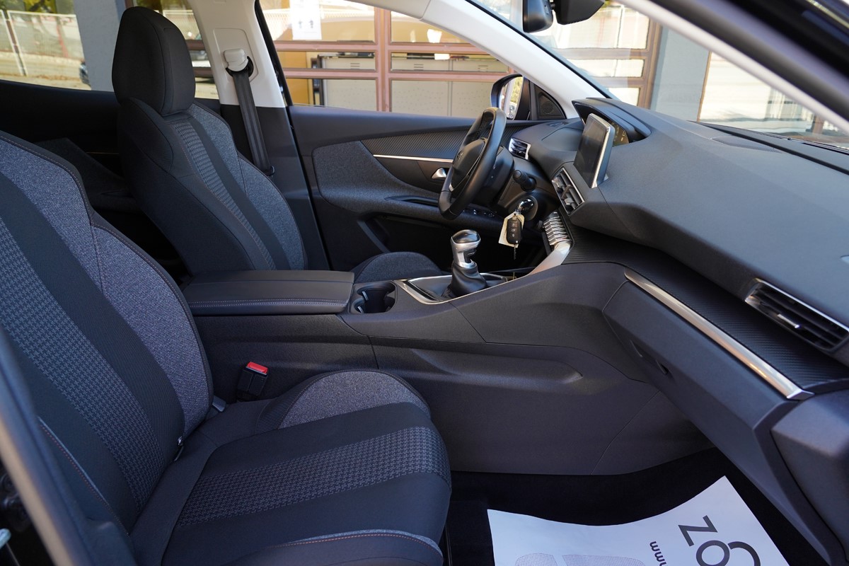 Peugeot 3008 1.5 HDI