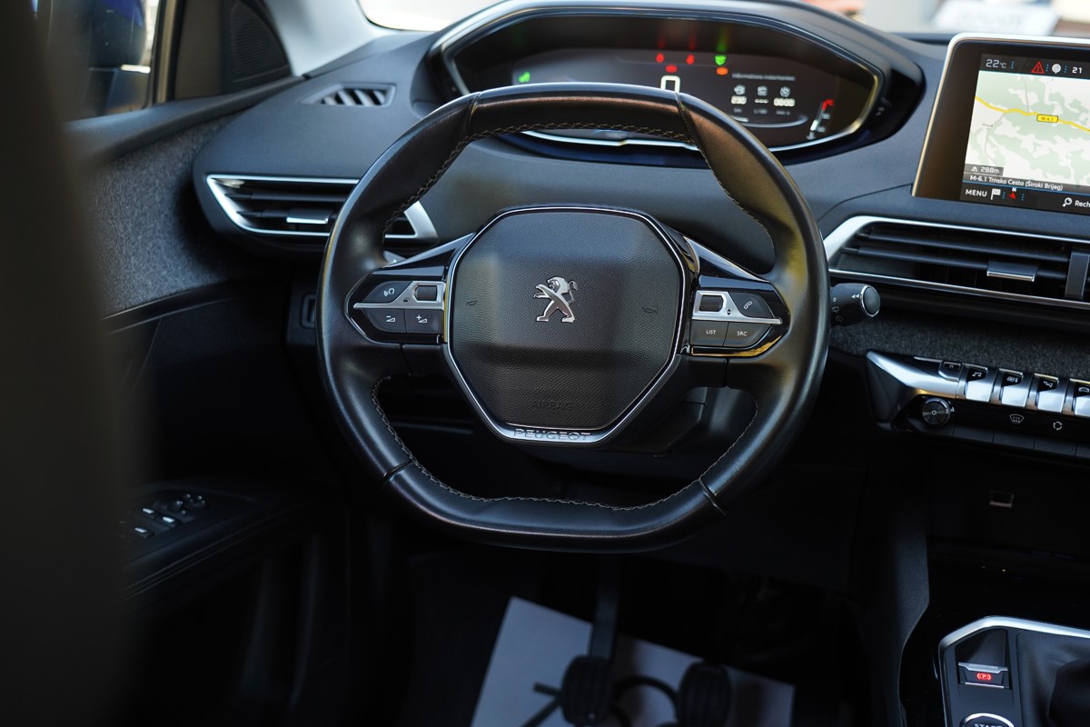 Peugeot 3008 2.0 BLUEHDI S&S ALLURE BUSINESS