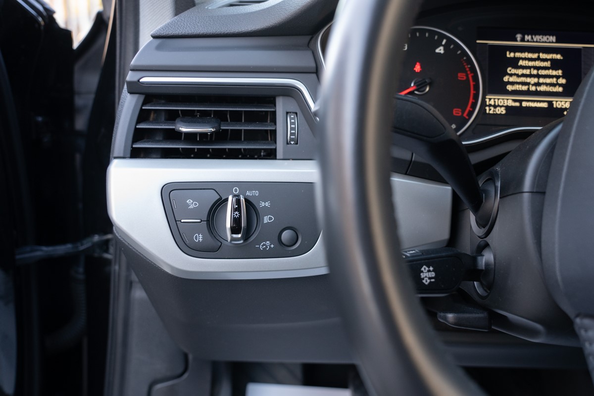 Audi A4
 2.0 TDI