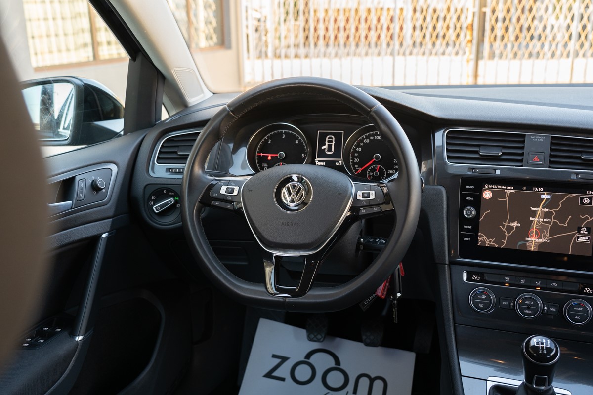 Volkswagen Golf 1,6 TDI