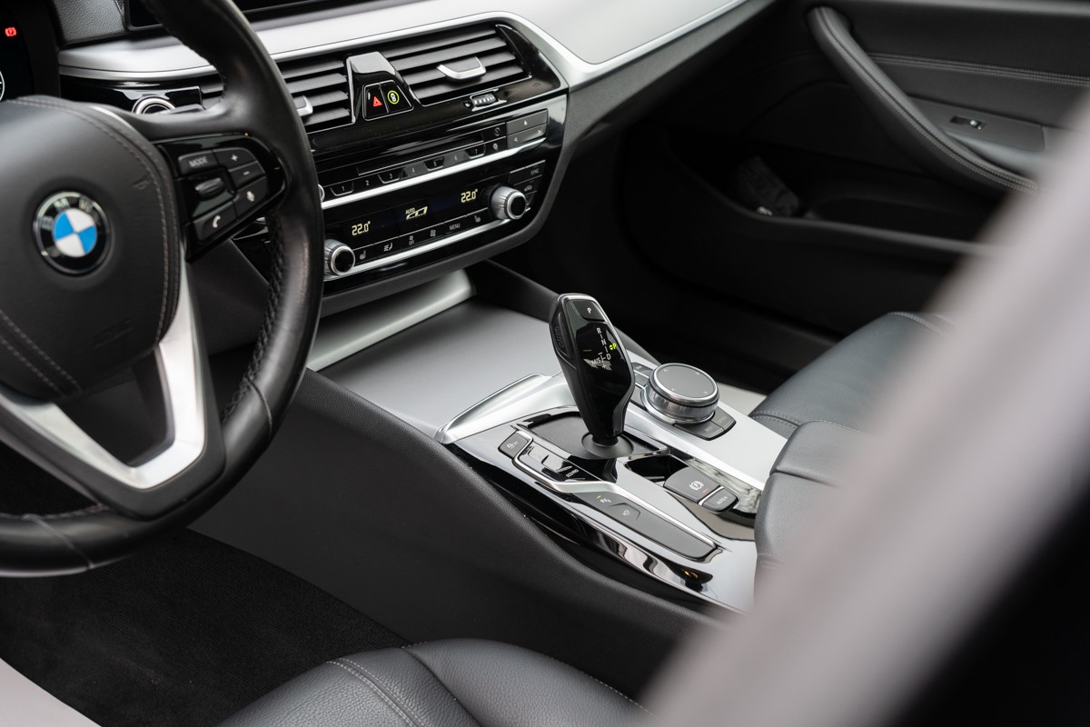 BMW
 530 XD  XDRIVE 
