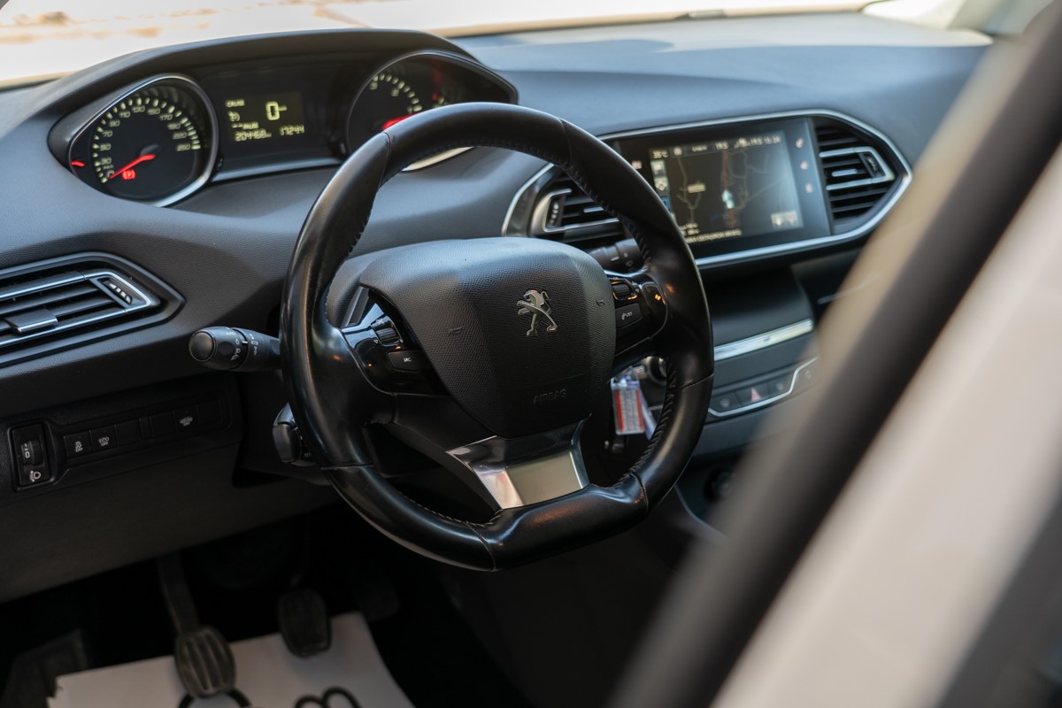 Peugeot 308 1,6 BlueHDI