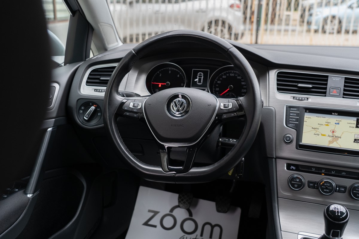 Volkswagen Golf 1,6 TDI