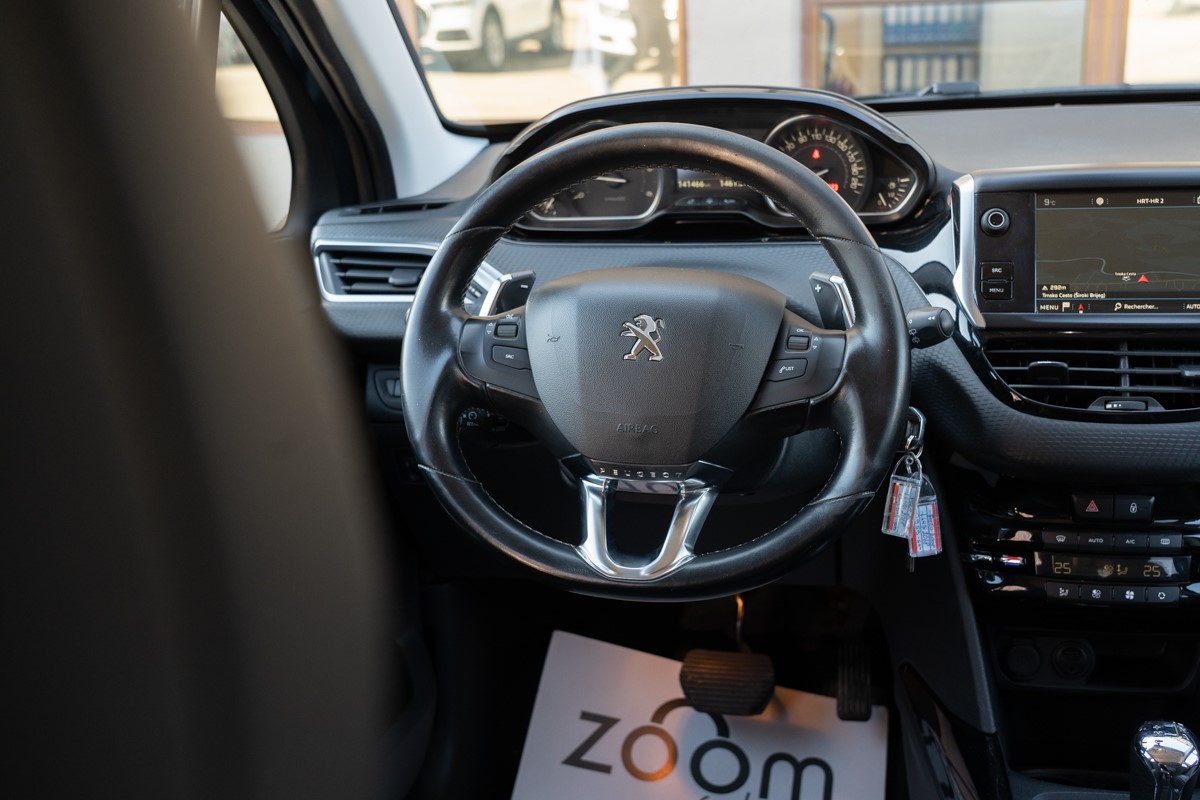 Peugeot 2008 1,6 BlueHDI