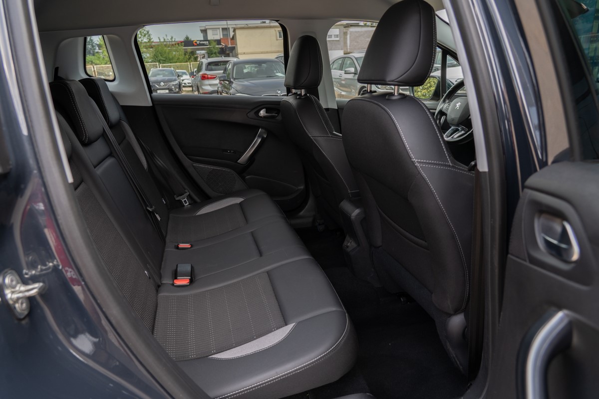 Peugeot 2008 1.5 BLUEHDI