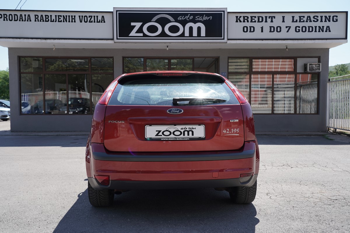 Ford
 Focus
 2,0 TDCI