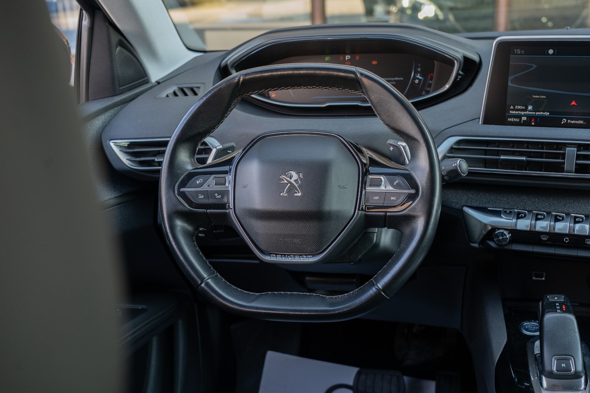Peugeot 3008 1,6 BlueHDI
