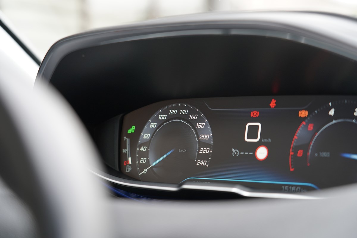 Peugeot 3008 1,6 BlueHDI